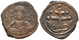 MICHAEL VII. Follis. 1071-1078 d.C. Constantinopla. A/ Busto de Cristo de frente sosteniendo evangelios, a ambos lados IC-XC. R/ Cruz patriarcal remat...