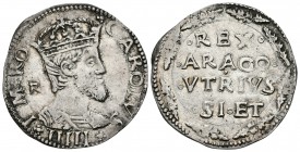 CARLOS I. 1 Carlino. S/D. Nápoles R. Cru.C.G. 4208; MIR 147. Ar. 3,43g. EBC. Rara y más en esta conservación.
