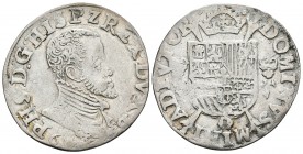 FELIPE II. 1/5 de Escudo Felipe. 1561. Amberes. Vti. 855; Vanhoudt 271.AN; Van Gelder & Hoc 212-1b. Ar. 6,38g. MBC.