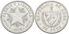 CUBA. 1 Peso. 1934. Km#15.2. Ar. 26,67g. Leves marquitas. EBC-.
