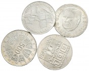 AUSTRIA. Lote compuesto por 4 monedas de plata de 100 y 500 Schilling, incluyendo los años 1975, 1979, 1981 y 1982. Ar. MBC+/EBC. A EXAMINAR.