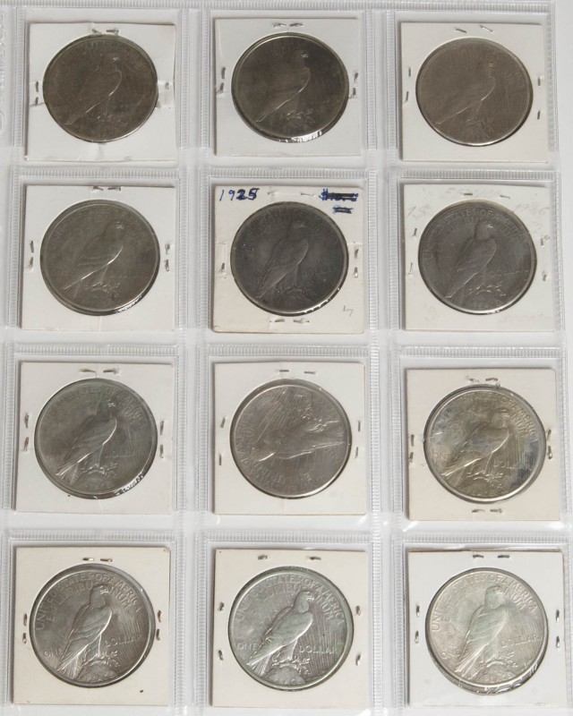 ESTADOS UNIDOS. Lote compuesto por 18 monedas de 1 Dollar. Conteniendo 1922, 192...