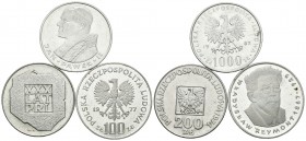 POLONIA. Lote compuesto por 3 monedas de Plata. Conteniendo 100 Zlotich. 1977. Y#89. Ar. 16,73g.; 200 Zlotich. 1974. Par. 304. Ar. 14,41g. y 1000 Zlot...