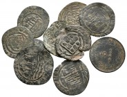 PORTUGAL. Lote compuesto por 10 cobres principalmente medievales. 8 Ceitiles de Alfonso V, Real de 3 1/2 Libras de Joao I y 5 Reis 1900 de Carlos I. B...