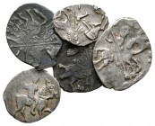 RUSIA. Cojunto de 5 monedas compuesto por: Ivan IV "El terrible". Kopek. 1533-1584 Novgorod (2); Pedro "El grande". Kopek. 1682-1725 (1) y Michail Fed...