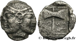 TROAS - TENEDOS
Type : Hemidrachme 
Date : c. 500-450 AC. 
Mint name / Town : Ténédos, Troade 
Metal : silver 
Diameter : 13  mm
Orientation dies : 5 ...