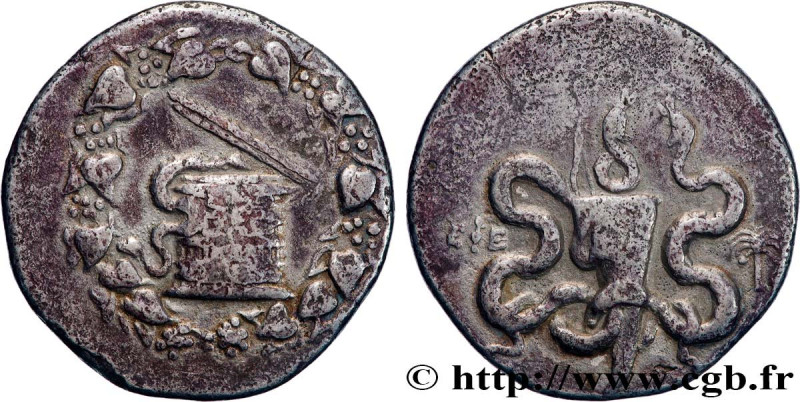 IONIA - EPHESUS
Type : Cistophore 
Date : c. 160 - 150AC. 
Mint name / Town : Ép...