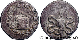 IONIA - EPHESUS
Type : Cistophore 
Date : c. 160 - 150AC. 
Mint name / Town : Éphèse 
Metal : silver 
Diameter : 28,5  mm
Orientation dies : 12  h.
We...