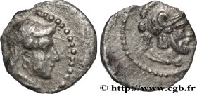 CILICIA - TARSUS - DATAMES SATRAP
Type : Obole 
Date : c. 375 AC 
Mint name / Town : Tarse, Cilicie 
Metal : silver 
Diameter : 10  mm
Orientation die...
