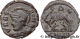 ROMA
Type : Centenionalis ou nummus 
Date : 334 - début 335 
Date : 334-335 
Mint name / Town : Arles 
Metal : copper 
Diameter : 17,5  mm
Orientation...