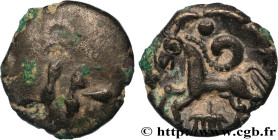 AMBIANI (Area of Amiens)
Type : Bronze au cheval 
Date : c. 60-40 AC. 
Mint name / Town : Amiens (80) 
Metal : bronze 
Diameter : 11,5  mm
Orientation...
