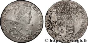 LOUIS XIV "THE SUN KING"
Type : Écu de Béarn, portrait à la mèche longue 
Date : 1661 
Mint name / Town : Morlaàs 
Metal : silver 
Millesimal fineness...