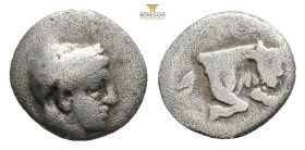 IONIA. Magnesia ad Maeandrum. Obol (Circa 4th-3rd centuries BC). 0.70 Gr. 9,4 mm.