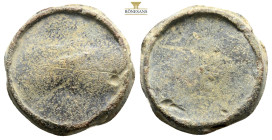 Byzantine lead seals, 11,3 g. 20,8 mm.