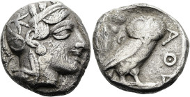 ATTIKA. ATHEN Tetradrachme ø 23mm (16.78g). ca. 454 - 404 v. Chr. Vs.: Kopf der Athena mit attischem Helm n. r. Rs.: ΑΘΕ, Eule n. r., dahinter Olivenz...