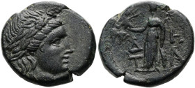 AEOLIS. TEMNOS ø 16mm (3.71g). ca. 2. - 1. Jh. v. Chr. Vs.: Kopf des Dionysos mit Efeukranz n. r. Rs.: Δ - Η / Τ - Α, behelmte Athena mit Schild u. Sp...