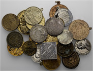 GEMISCHTE LOTS. Lot Medaillen, Orden und Jetons, überwiegend Deutschland 19. Jahrhundert, darunter auch viele Ausstellungen. Dazu 1 x Brandenburg-Ansb...
