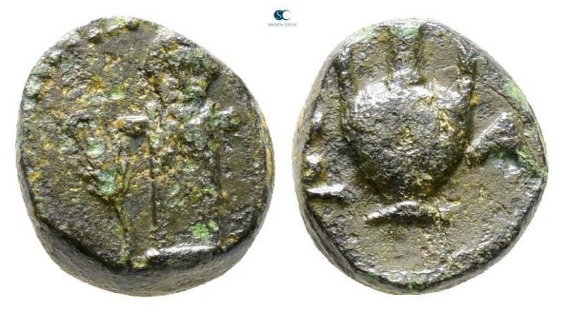 The Thracian Chersonese. Sestos circa 300 BC. 
Bronze Æ

10 mm, 1,63 g


...