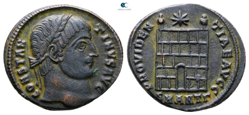 Constantine I the Great AD 306-337. Antioch
Follis Æ

19 mm, 3,13 g



Ve...