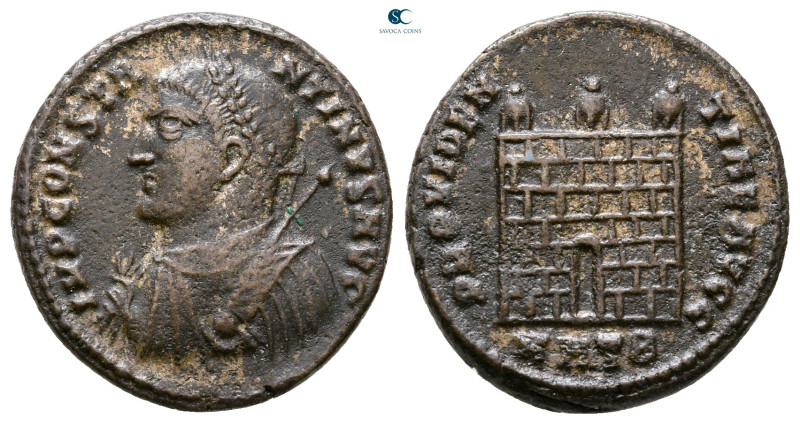 Constantine I the Great AD 306-337. Heraclea
Follis Æ

20 mm, 4,05 g



V...