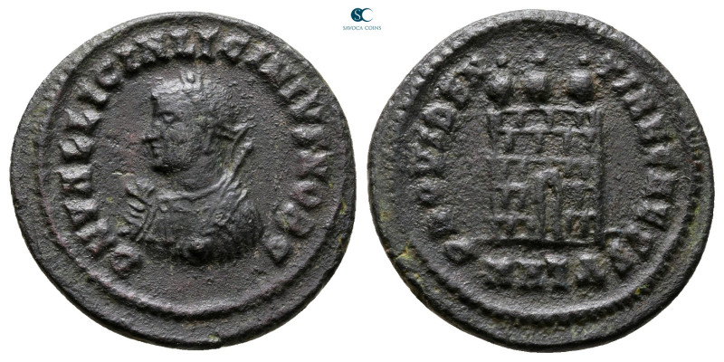 Licinius II, as Caesar AD 317-324. Heraclea
Follis Æ

20 mm, 2,74 g



Ne...