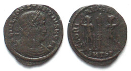 CONSTANTIUS II (324-361 AD). AE Follis, as caesar, 324-337, SMTSΓ, Thessalonica mint, GLORIA EXERCITVS, two soldiers, VF-XF