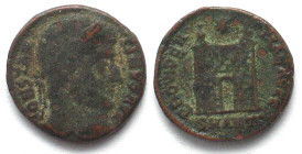 CONSTANTINE I the Great (306-337 AD). AE Centionalis, 326-327, SMANTΓ, Antioch mint, PROVIDENTIA AVGG, camp gate of eight layers with two turrets, VF