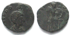 AELIA EUDOXIA (+404 AD). Wife of Arcadius. AE Nummus, 401-403, Cyzicus mint, Victory seated, VF