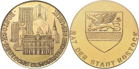 Ausgaben der DDR. 
Bezirkliche u. kommunale Auszeichnungen. 
Rostock. Ehrengabe der Stadt in Gold, Silber u. Bronze (alle nichttragb., Buntmet. getö...