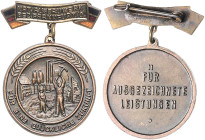 Ausgaben der DDR. 
NAW und Bürgerinitiativen. 
Frankfurt/Oder (Bez.). Aufbaunadel in Bronze, Eisen, Spange emailliert. B.IV.&nbsp;1293. . 

vz