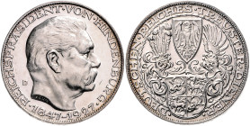 Medaillen von Karl Goetz. 
Silbermed. 1927, 80. Geburtstag des Reichspräsidenten Paul v. Hindenburg, Kopf re./Adlerschild über Stammwappen, Randpunze...