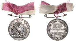 Schützenmedaillen. 
Gramzow/Uckermark. Versilb. Bronzemed. mit Orig.-Henkel 1919, v. Oertel, Berlin, zum 75-jähr. Jubiläum der Schützengilde, Schütze...