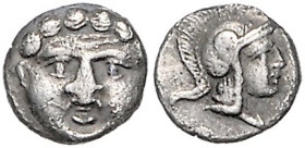 Münzen der griechischen Welt. 
Pisidia/Selge. 
Trihemiobol, 0,88 g, 3. Jahrhundert vdZ, Gorgoneion/Athenakopf re. mit attischem Helm, SNG v. Aulock ...