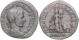 Römische Münzen. 
Kolonien und Provinzen. 
Dacia, Philipp I., 244-249. AE 28, Jahr I (244/245), 16,04 g, belorb. u. drap. Bü. re./Dacia mit Krummsch...