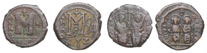 Byzantinische Münzen. 
Justinus II., 565-578. Zwei Folles, 12,68 bzw. 10,88 g, ...