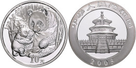 China-Volksrepublik. 
10 Yuan 2005, Silber (31,13 g 999 fein), Panda. Schön&nbsp;1467, KM&nbsp;1589. in Orig.-Kapsel. 

Stgl