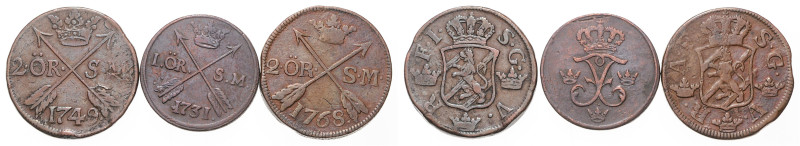 Schweden. 
Sammlungen, Lots. 1 Öre 1731 und 2 Öre 1749 u. 1768 SM, alle Kupfer,...