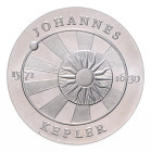 Gedenkmünzen. 
5 Mark. 1971, Kepler, Abschlag der Vs. in Aluminium. Jaeger&nbsp;1534A. Aufl. 450 Ex., Los wie vor. 

stempelfrisch