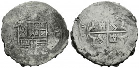Felipe II (1556-1598). 8 reales. Sevilla. M. Ag. 28,92 g. Falsa, posiblemente de época. MBC. Est...60,00.