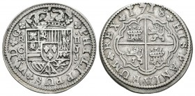 Felipe V (1700-1746). 2 reales. 1718. Cuenca. JJ. (Cal-1161). Ag. 5,42 g. MBC+. Est...90,00.