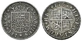 Carlos III (1759-1788). 1 real. 1762. Sevilla. VC. (Cal-1650). Ag. 2,85 g. Único año con este ensayador. Raya en el escudo. Escasa. MBC+. Est...80,00....