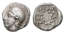 Aeolis, Elaia. AR Diobol, 1.34 g. - 10.61 mm. Circa 450-400 BC.
Obv.: Head of Athena in crested Attic helmet to left
Rev.: Ε-Λ-Α-I, olive wreath tied ...