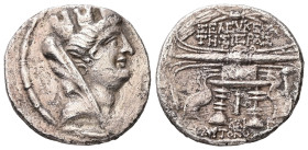 Seleucis & Pieria, Seleuceia Pieria. AR Tetradrachm, 13.96 g. - 27.16 mm. 105-83 BC. Dated CY 10=100-99 BC.
Obv.: Veiled, turreted and draped bust of ...