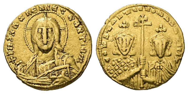 Constantine VII Porphyrogenitus and Romanus II, AD 913-959. AV, Solidus. 4.41 g....