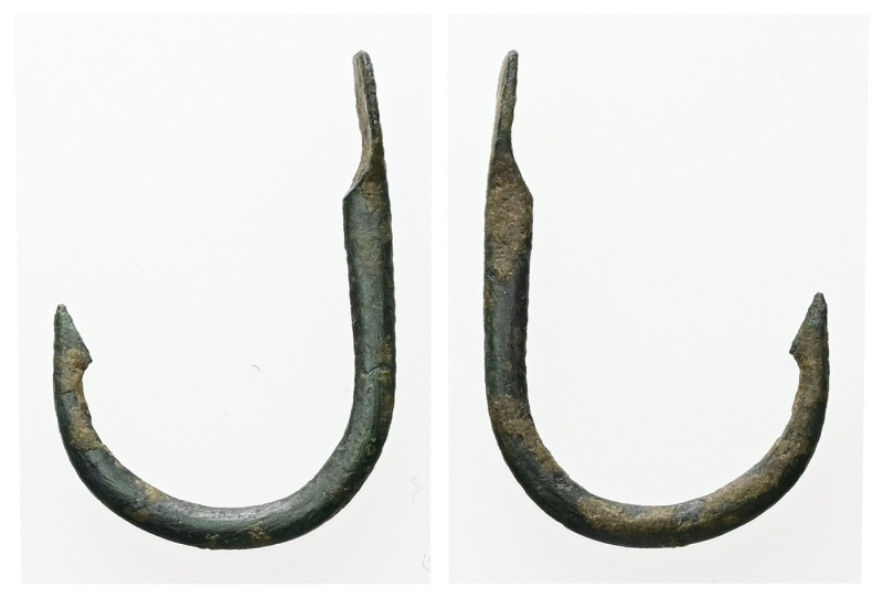 AE Greco-Roman bronze fish-hook (AD 1st–3rd centuries)
Bronze fish-hook.
Weight:...