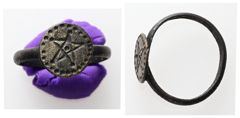 AE Late Roman finger-ring (AD 4th-6th centuries)

Weight: 2.36 g.
Diameter: 19.9...