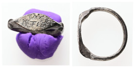 AR Byzantine finger-ring 

Weight: 2.44 g.
Diameter: 17.68 mm.