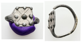 AR Greek finger-ring.
Weight: 3.12 g.
Diameter: 19.29 mm.