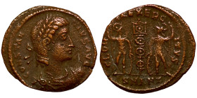 Constantinus II. (351-354 AD). Follis Roman coin Bronze

15mm 1,23g