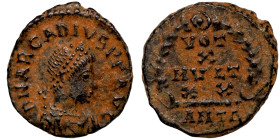 Arcadius (AD 383 - 388). AE Follis

13mm 1,20g